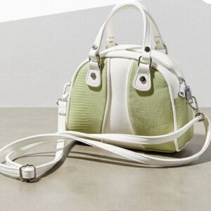 Urban Outfitters Sydney Bowler Bag